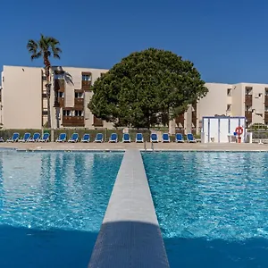 https://residence-lile-dor-la-londe-les-maures.fr-provencehotel.com